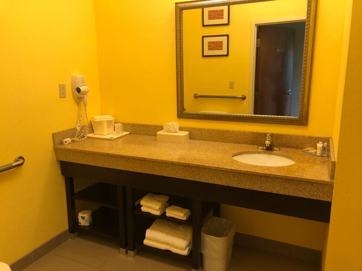 Comfort Inn & Suites Rogersville Exteriör bild