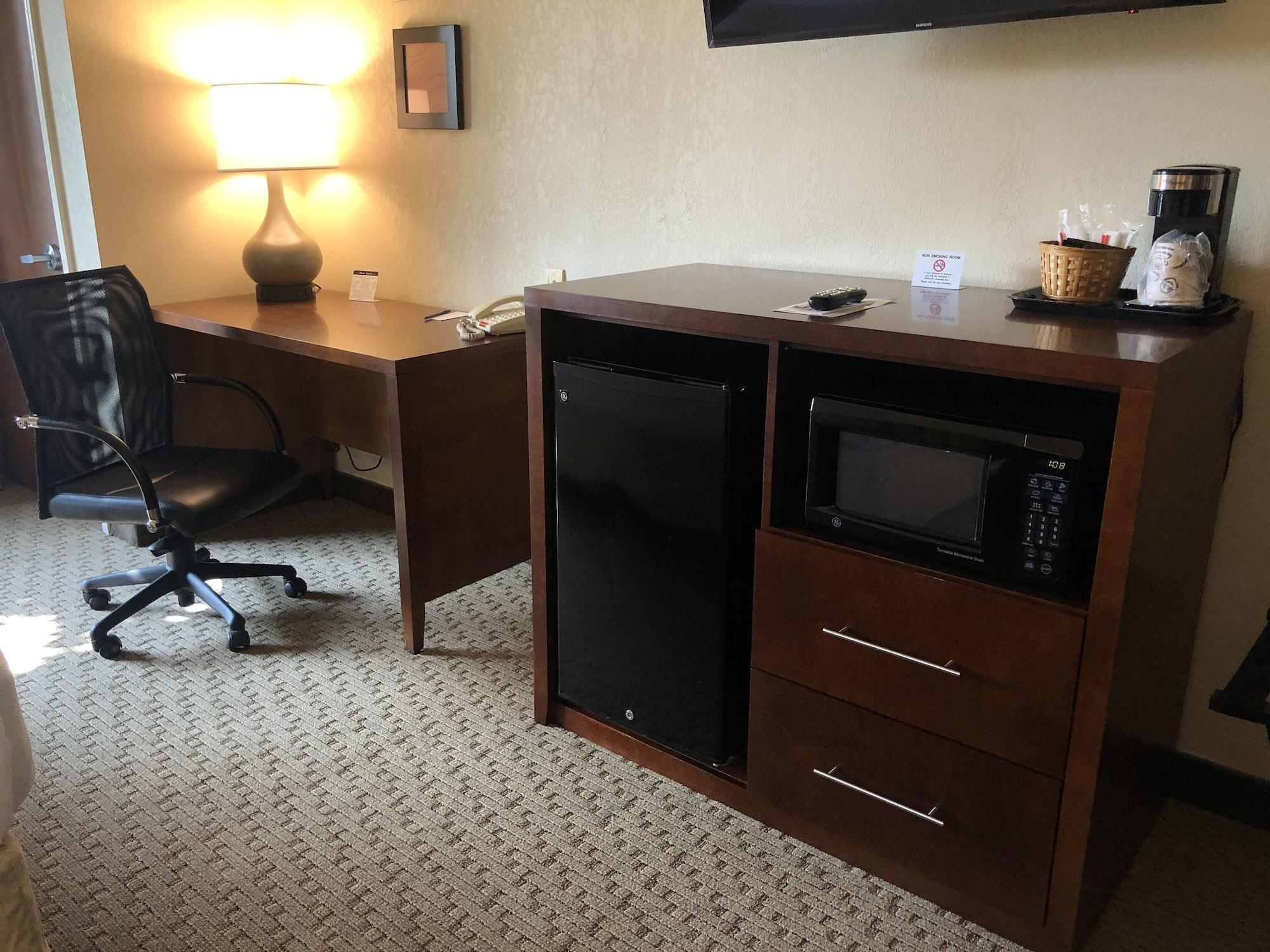 Comfort Inn & Suites Rogersville Exteriör bild