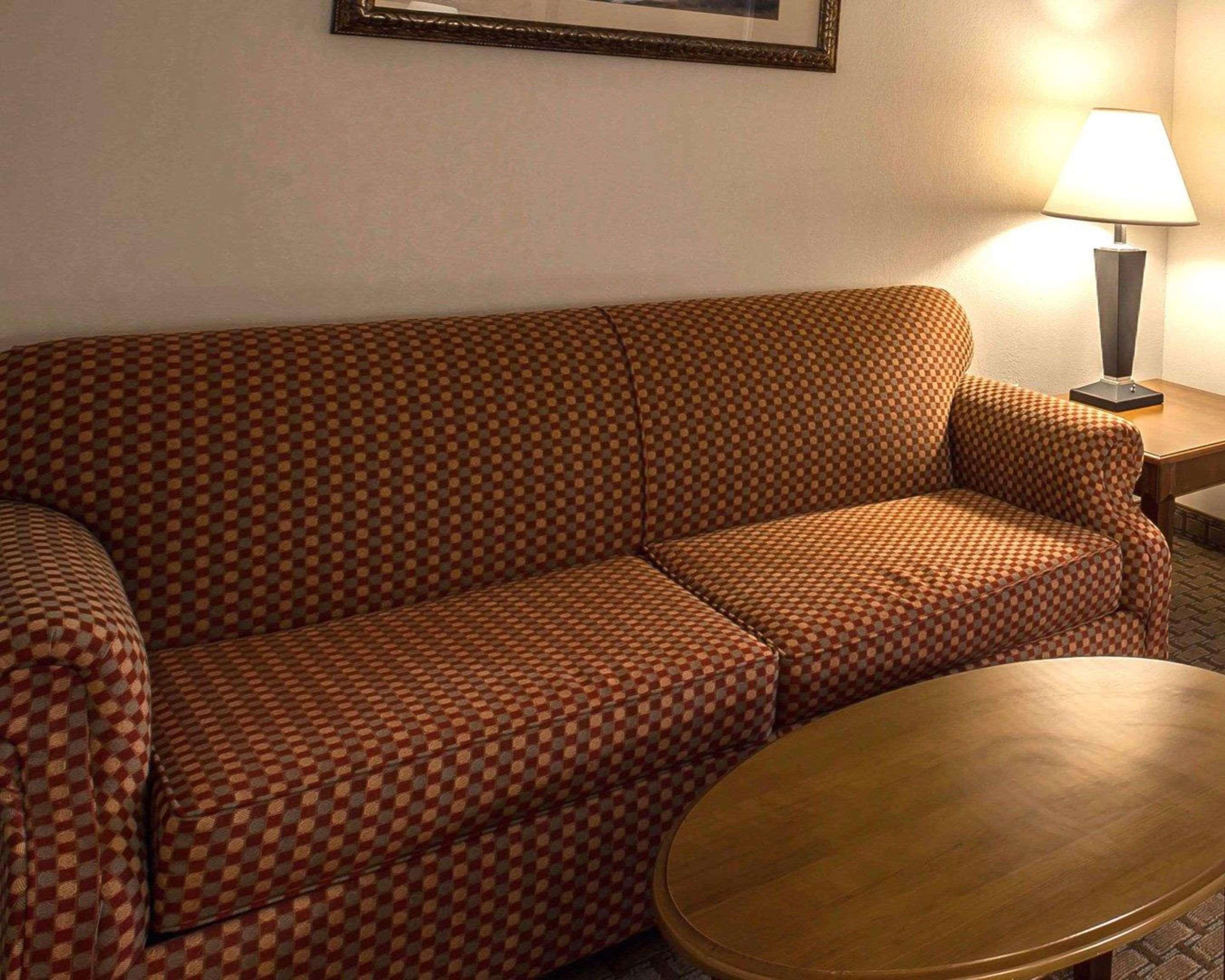 Comfort Inn & Suites Rogersville Exteriör bild