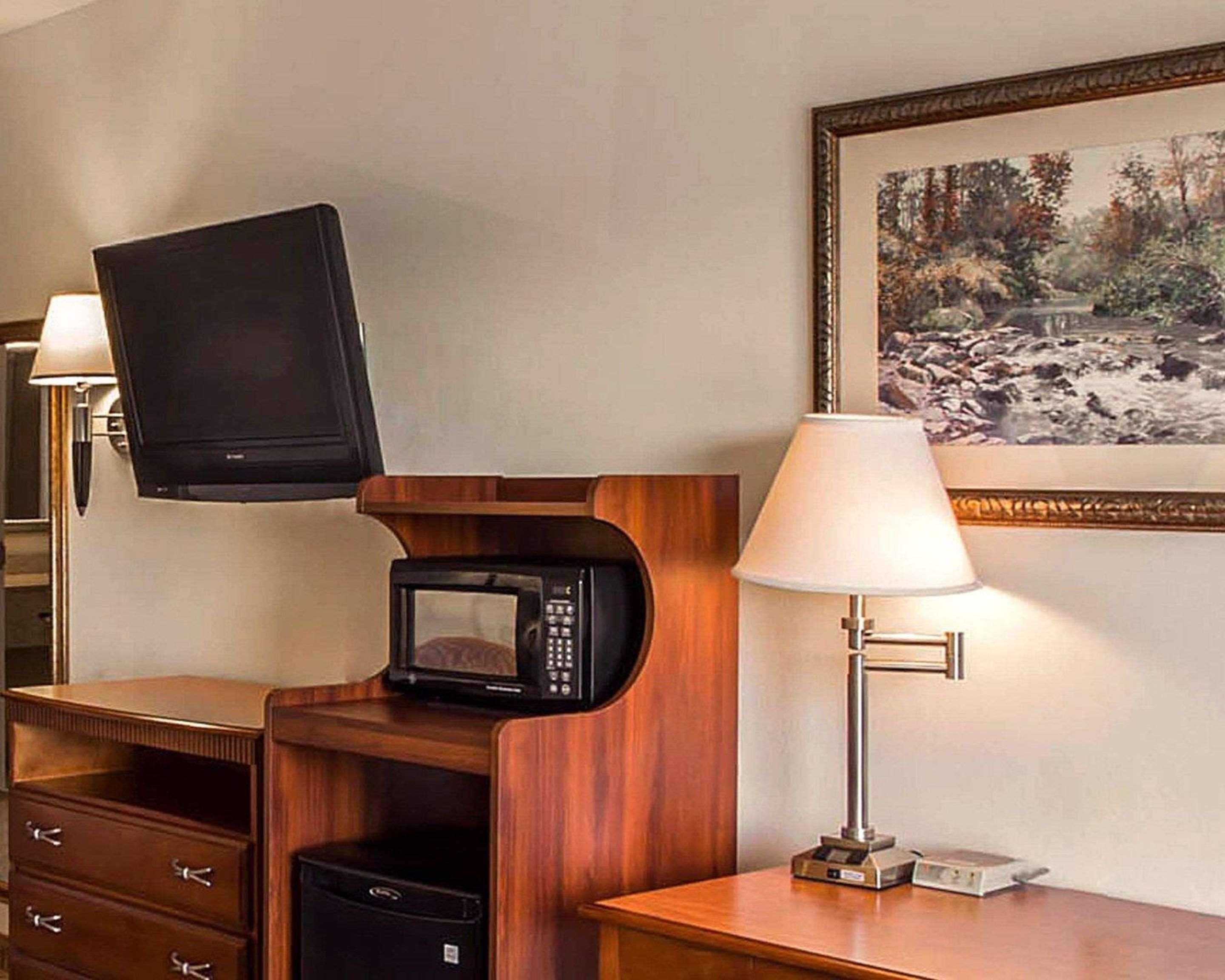 Comfort Inn & Suites Rogersville Exteriör bild